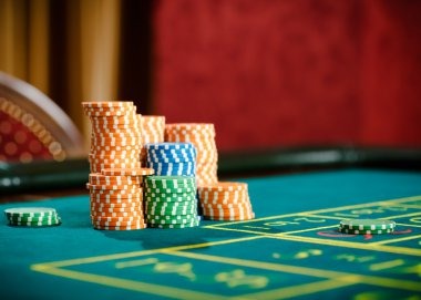 bobo77 live dealer gaming interface showing blackjack table with chip denominations and game controls